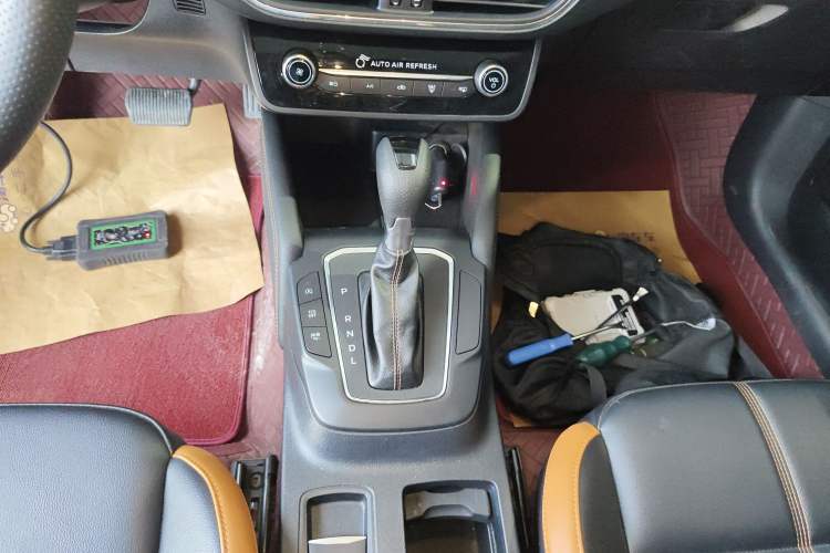 Used Ford Focus 2022 Hatchback EcoBoost 180 Automatic Performance Edition Gear Lever