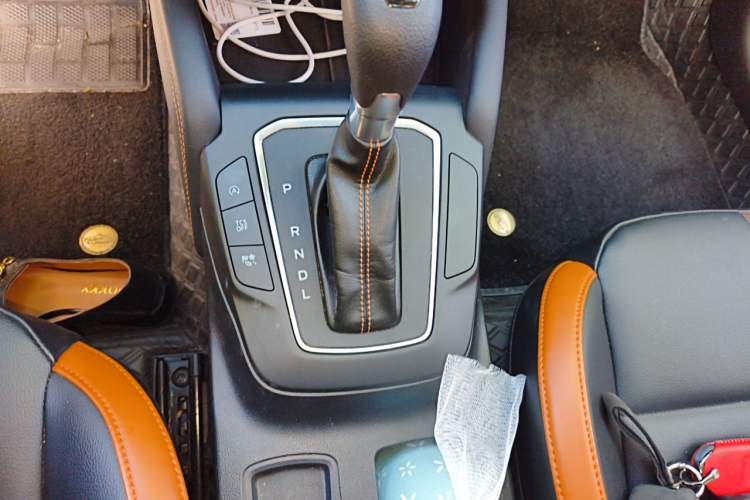 Used Ford Focus 2022 Hatchback EcoBoost 180 Automatic Performance Edition Gear Lever