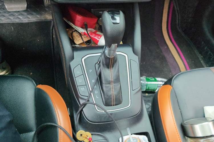 Used Ford Focus 2022 Hatchback EcoBoost 180 Automatic Performance Edition Gear Lever