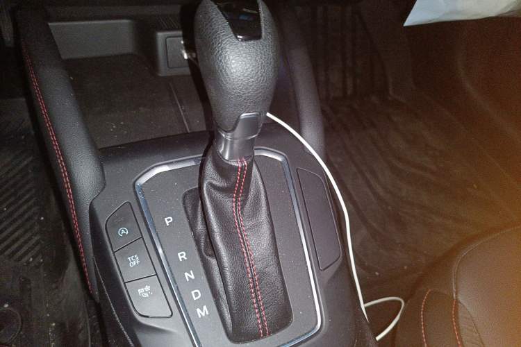 Used Ford Focus 2022 Hatchback EcoBoost 180 Automatic ST Line Gear Lever