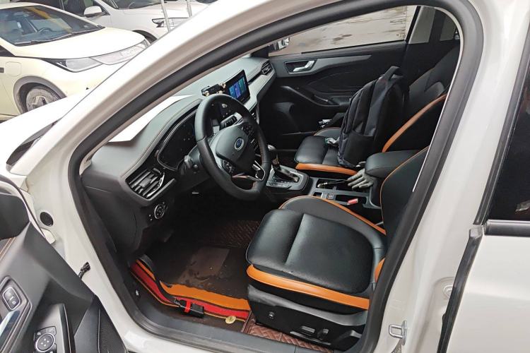 Used Ford Focus 2022 Hatchback EcoBoost 180 Automatic Performance Edition Interior 3