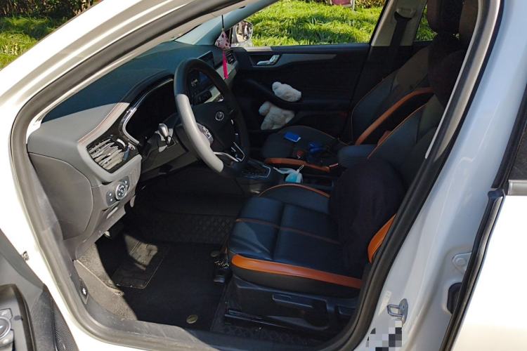 Used Ford Focus 2022 Hatchback EcoBoost 180 Automatic Performance Edition Left Front Seat