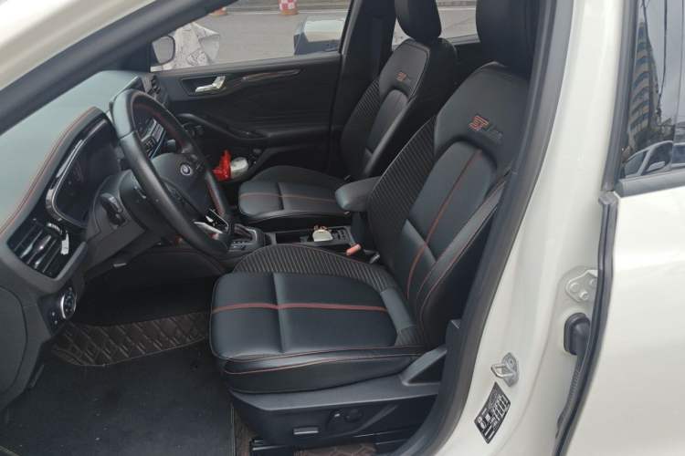 Used Ford Focus 2022 Hatchback EcoBoost 180 Automatic ST Line Left Front Seat