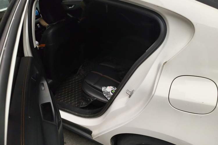 Used Ford Focus 2022 Sedan EcoBoost 180 Automatic Performance Edition Left Rear Seat