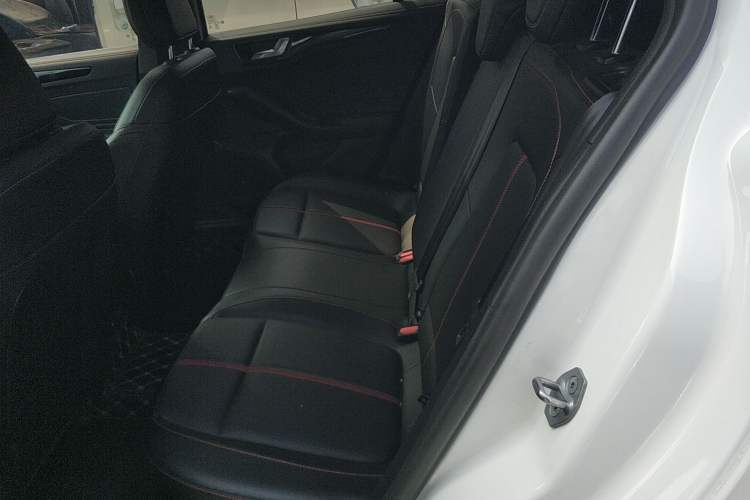 Used Ford Focus 2022 Hatchback EcoBoost 180 Automatic ST Line Left Rear Seat