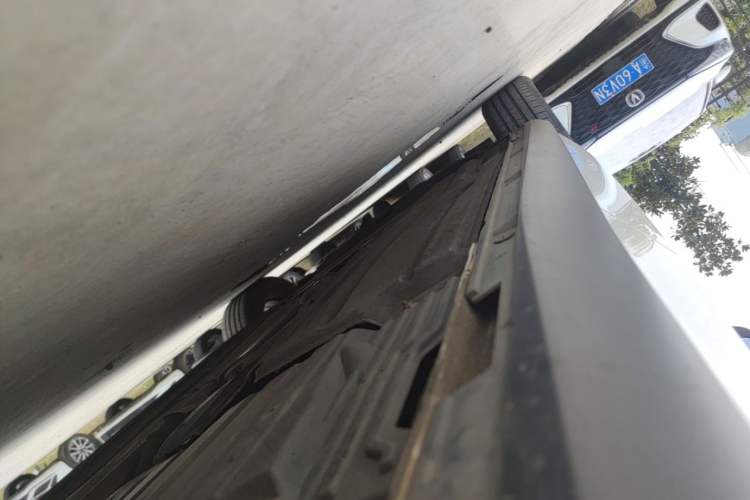 Used Ford Focus 2022 Hatchback EcoBoost 180 Automatic Performance Edition Left Side Sill