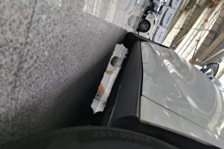 Used Ford Focus 2022 Sedan EcoBoost 180 Automatic Performance Edition Left Side Sill