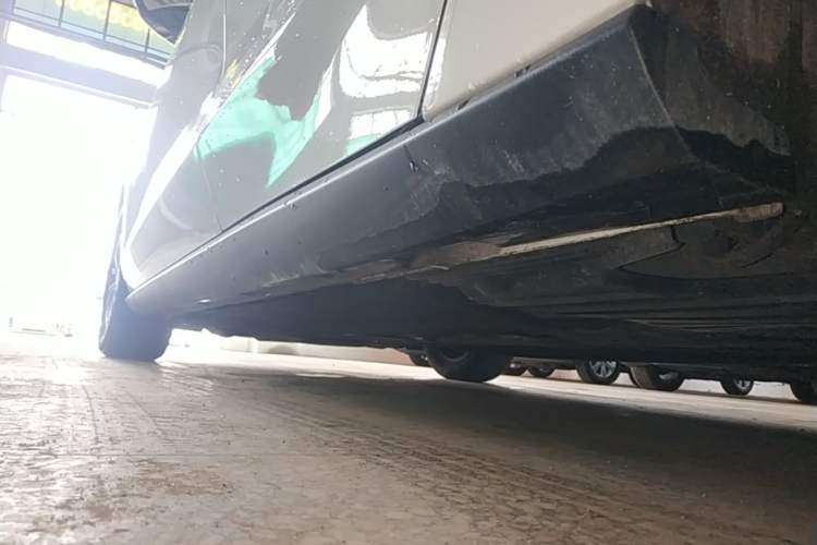 Used Ford Focus 2022 Sedan EcoBoost 180 Automatic Performance Edition Left Side Sill