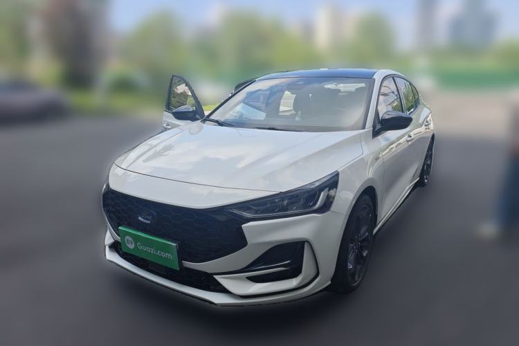 Ford Focus 2022 Sedan EcoBoost 180 Automatic ST Line usata Guazi used car, China used car export, Used car for sale, Used cars, Cheapest cars for sale