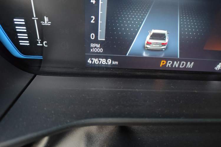 Used Ford Focus 2022 Sedan EcoBoost 180 Automatic ST Line Odometer Close Up