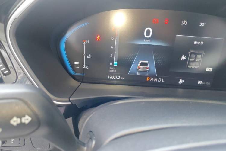 Used Ford Focus 2022 Hatchback EcoBoost 180 Automatic Performance Edition Odometer Close Up