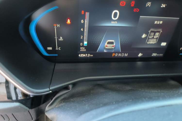 Used Ford Focus 2022 Hatchback EcoBoost 180 Automatic ST Line Odometer Close Up