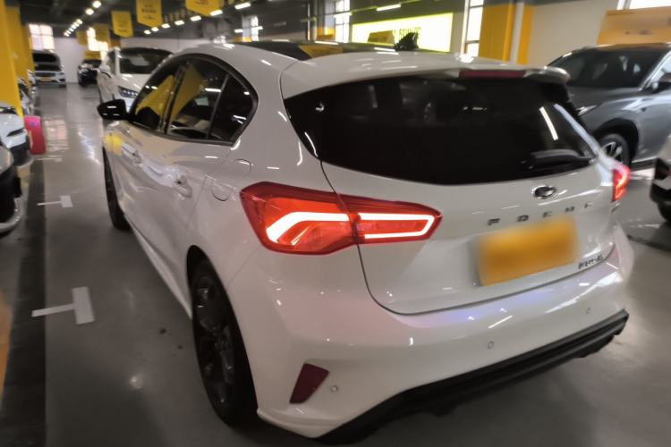 Used Ford Focus 2022 Hatchback EcoBoost 180 Automatic ST Line Rear Left 45 Deg