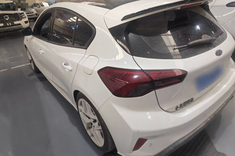Used Ford Focus 2022 Hatchback EcoBoost 180 Automatic ST Line Rear Left 45 Deg