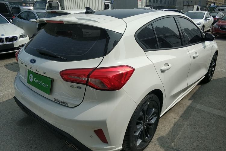 Used Ford Focus 2022 Hatchback EcoBoost 180 Automatic ST Line Rear Right 45 Deg
