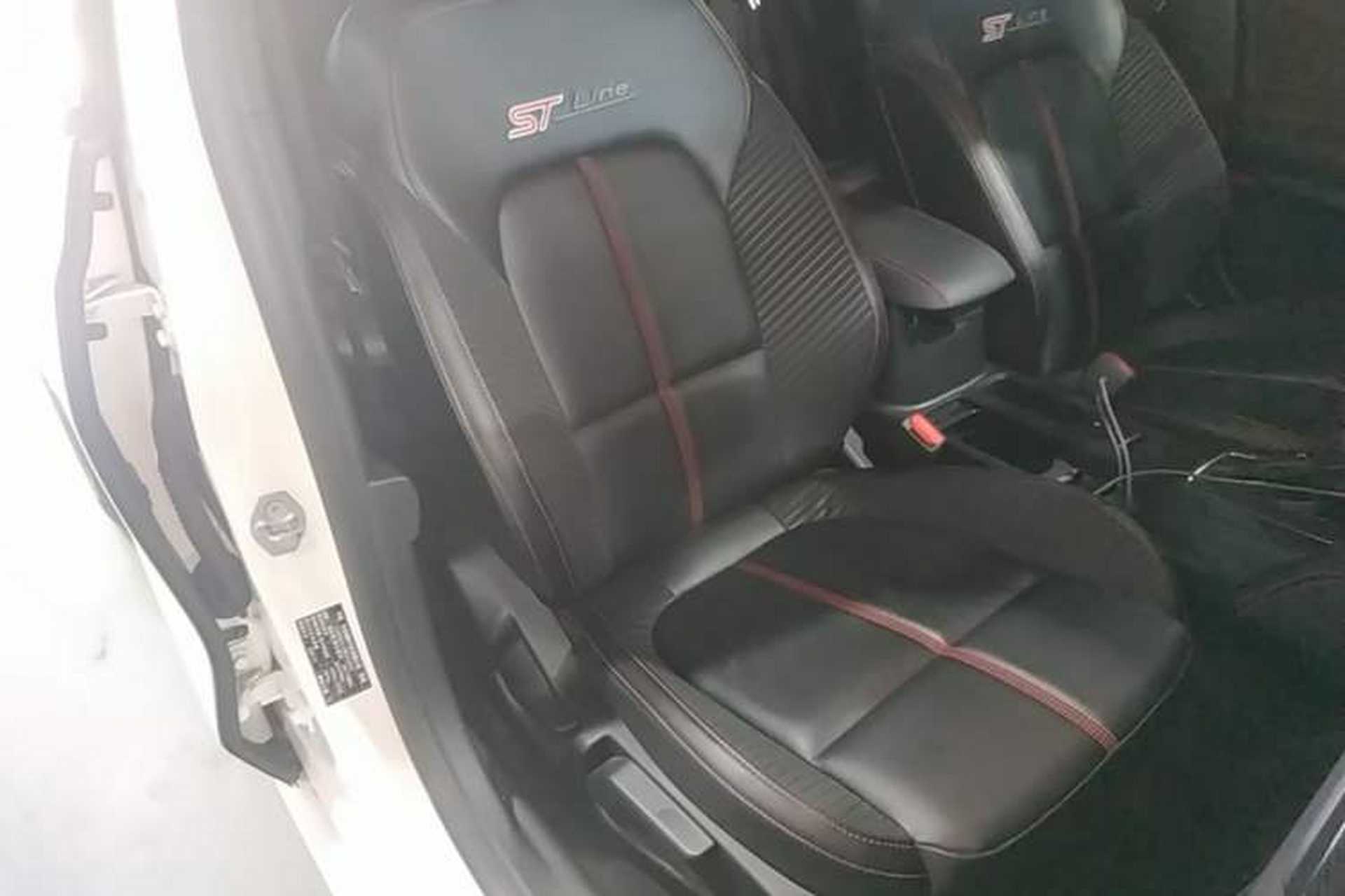 Used Ford Focus 2022 Hatchback EcoBoost 180 Automatic ST Line Right Front Seat