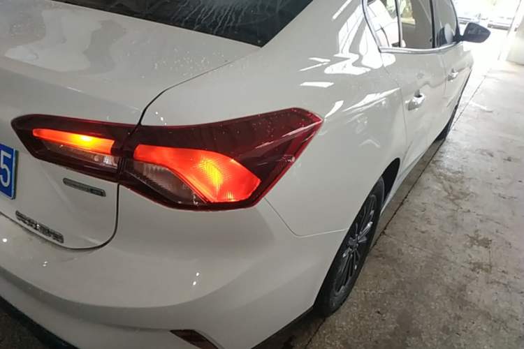 Used Ford Focus 2022 Sedan EcoBoost 180 Automatic Performance Edition Right Rear Taillight