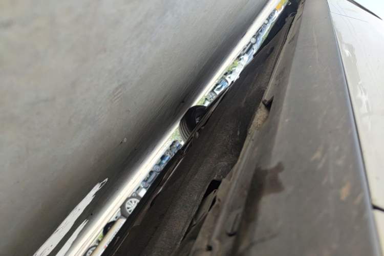 Used Ford Focus 2022 Hatchback EcoBoost 180 Automatic Performance Edition Right Side Sill