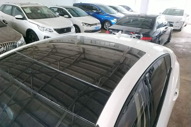 Used Ford Focus 2022 Sedan EcoBoost 180 Automatic Performance Edition Roof