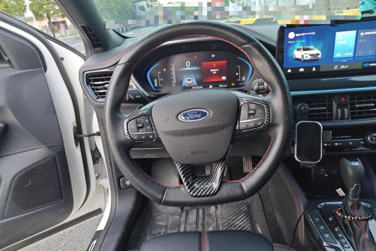 Used Ford Focus 2022 Sedan EcoBoost 180 Automatic ST Line Steering Wheel