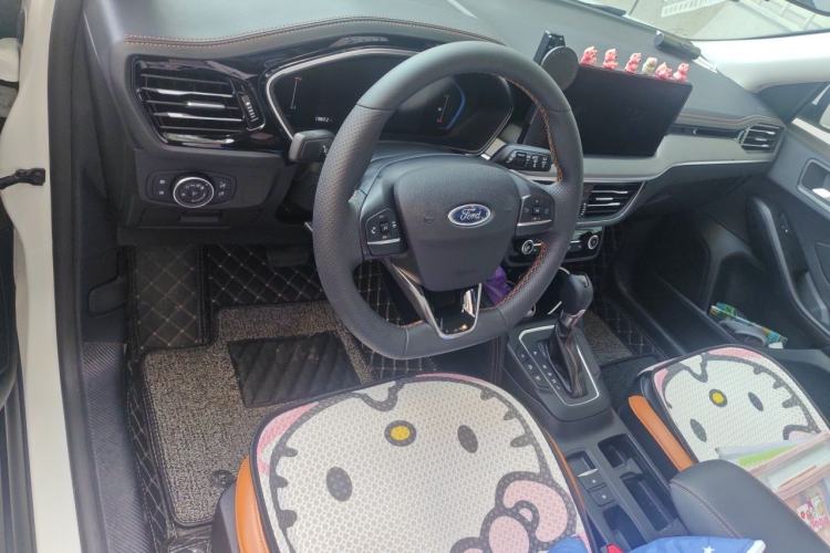 Used Ford Focus 2022 Hatchback EcoBoost 180 Automatic Performance Edition Steering Wheel