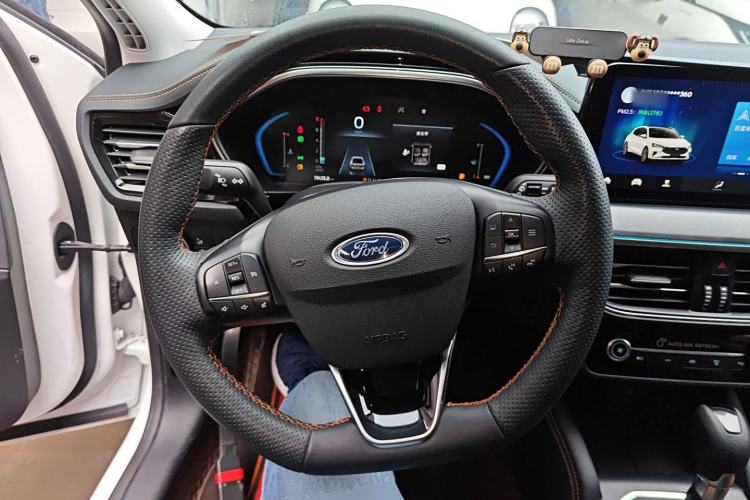 Used Ford Focus 2022 Hatchback EcoBoost 180 Automatic Performance Edition Steering Wheel