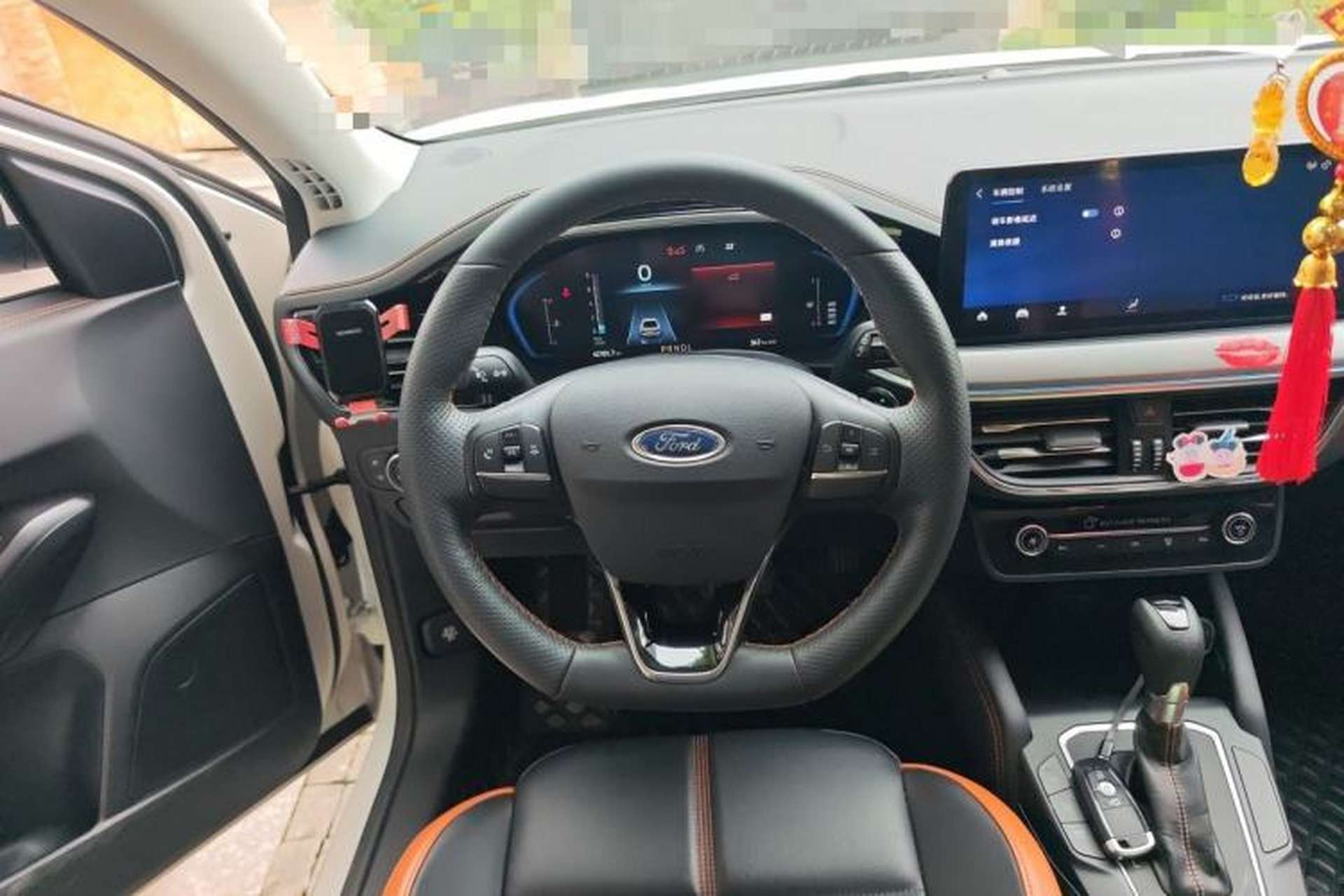 Used Ford Focus 2022 Hatchback EcoBoost 180 Automatic Performance Edition Steering Wheel