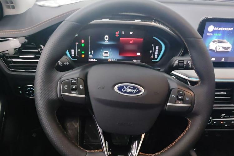 Used Ford Focus 2022 Hatchback EcoBoost 180 Automatic Performance Edition Steering Wheel