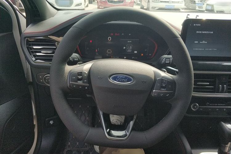 Used Ford Focus 2022 Hatchback EcoBoost 180 Automatic ST Line Steering Wheel