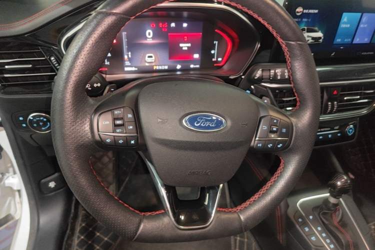 Used Ford Focus 2022 Hatchback EcoBoost 180 Automatic ST Line Steering Wheel