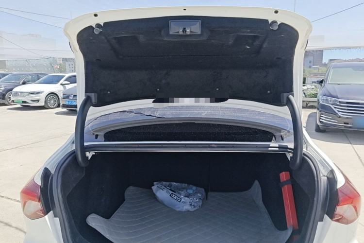 Used Ford Focus 2022 Sedan EcoBoost 180 Automatic Performance Edition Trunk