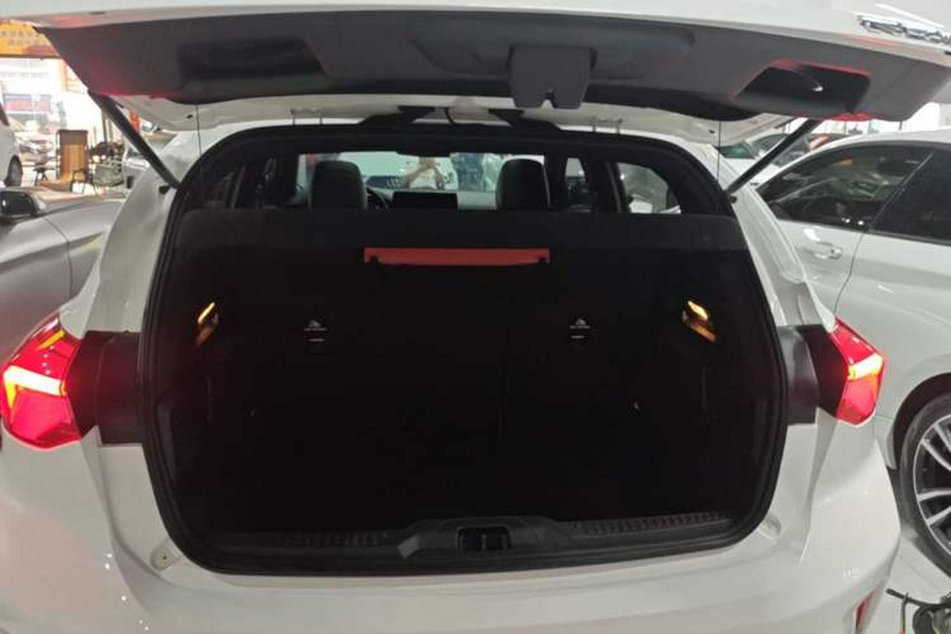 Used Ford Focus 2022 Hatchback EcoBoost 180 Automatic ST Line Trunk