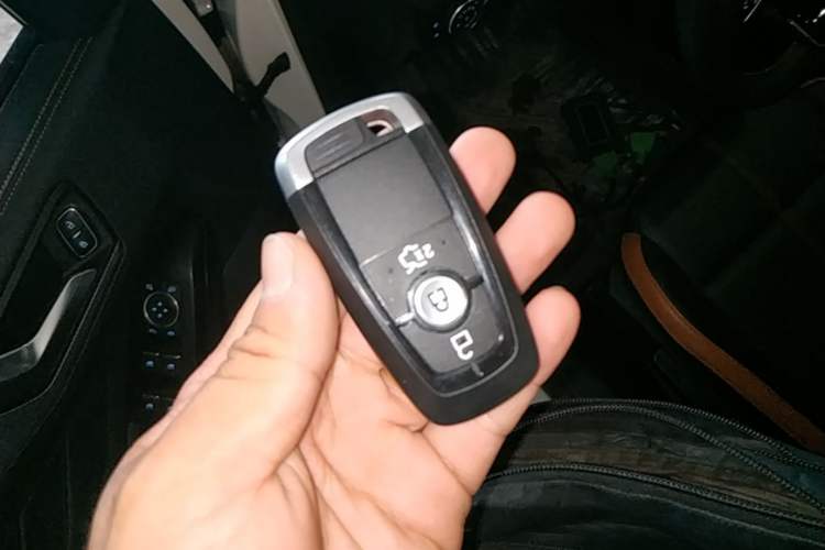 Used Ford Focus 2022 Sedan EcoBoost 180 Automatic Performance Edition Vehicle Key