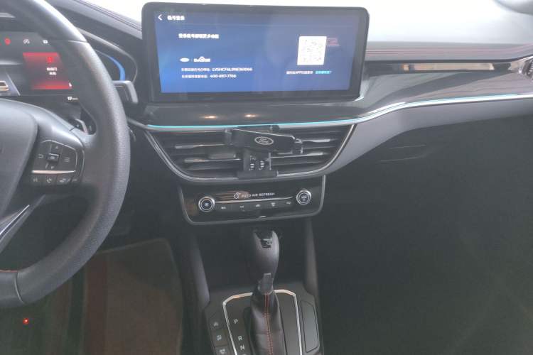 Used Ford Focus 2022 Sedan EcoBoost 180 Automatic ST Line Audio And AC Panel