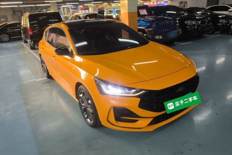 Used Ford Focus 2022 Hatchback EcoBoost 180 Automatic ST Line Exterior 1