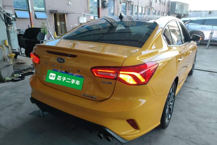 Used Ford Focus 2022 Sedan EcoBoost 180 Automatic ST Line Rear Right 45 Deg