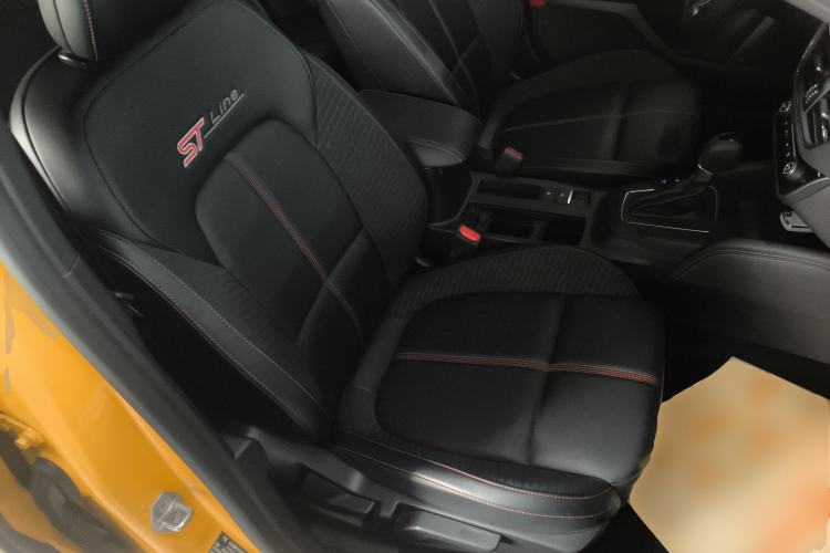 Used Ford Focus 2022 Hatchback EcoBoost 180 Automatic ST Line Right Front Seat