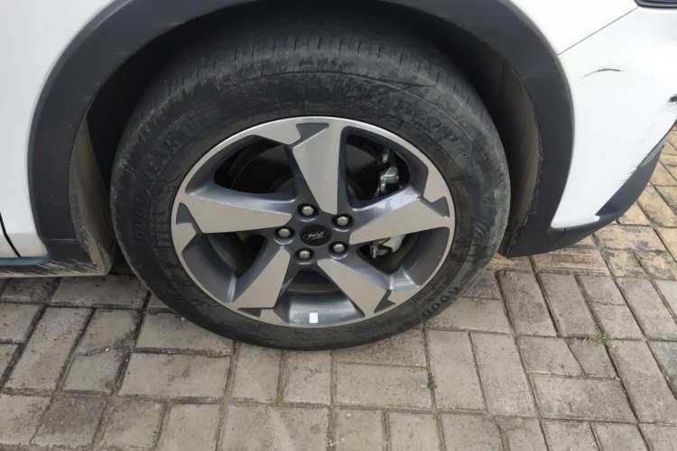 Used Ford Focus Active 2021 EcoBoost 180 Automatic Trendy Model Right Front Wheel Hub