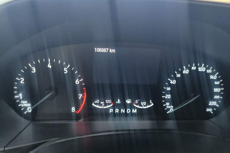 Used Ford Focus Active 2020 EcoBoost 180 Automatic Titanium Edition Odometer Close Up