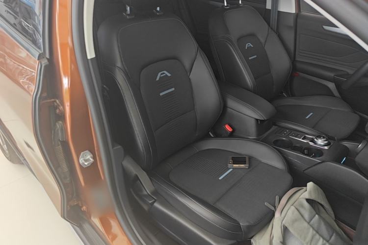 Used Ford Focus Active 2020 EcoBoost 180 Automatic Trendy Model Right Front Seat