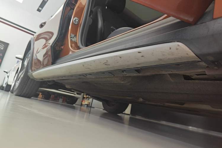 Used Ford Focus Active 2020 EcoBoost 180 Automatic Trendy Model Right Side Sill