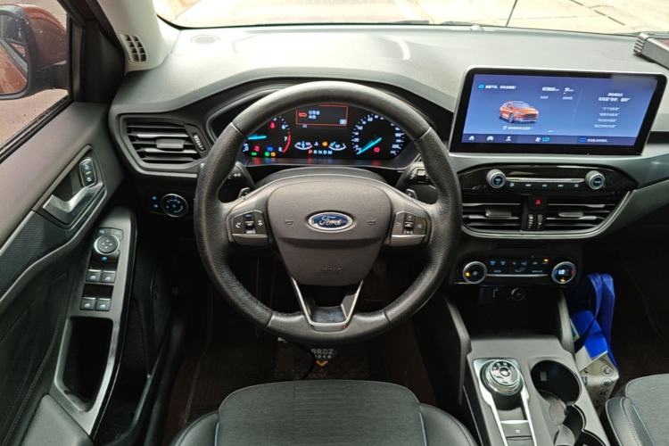 Used Ford Focus Active 2020 EcoBoost 180 Automatic Trendy Model Steering Wheel