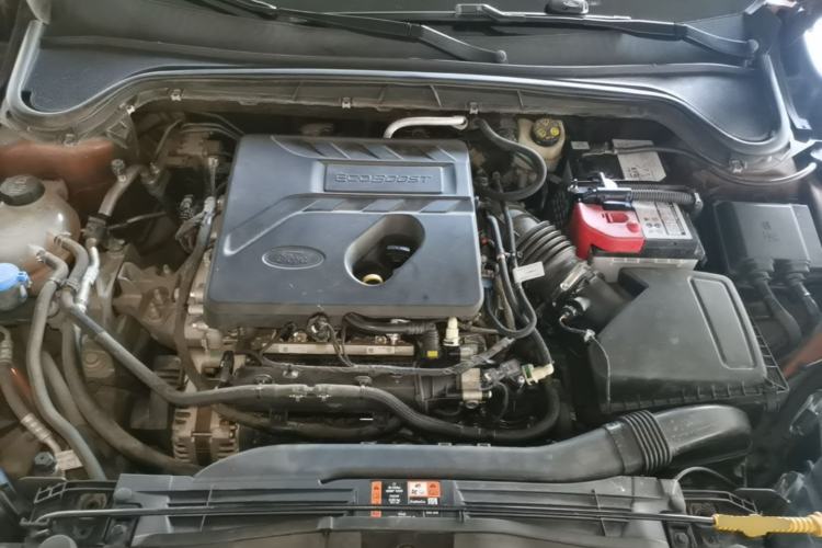 Used Ford Focus Active 2020 EcoBoost 180 Automatic Trendy Model Engine Bay