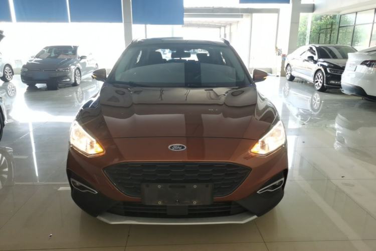 Used Ford Focus Active 2020 EcoBoost 180 Automatic Trendy Model Front