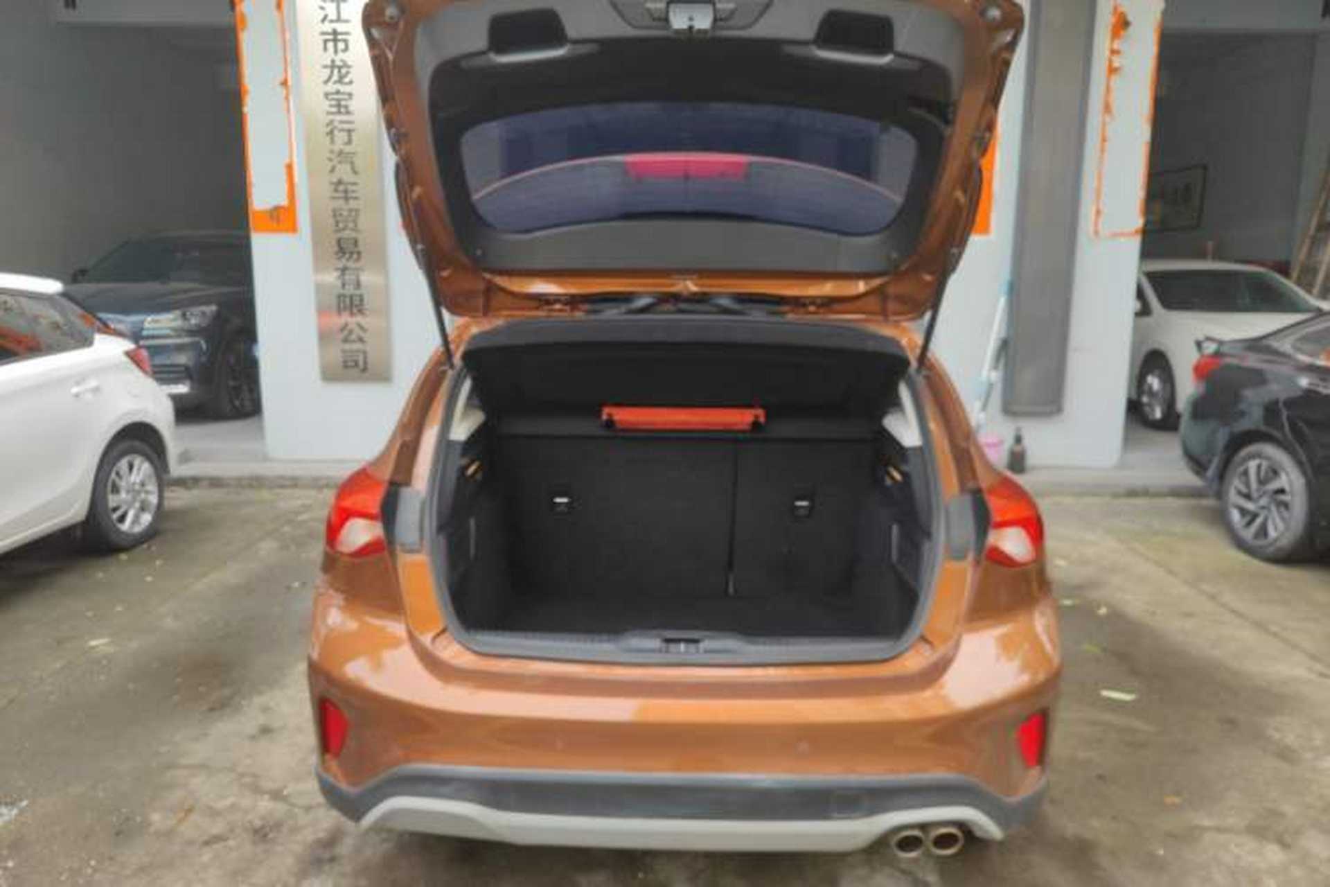 Used Ford Focus Active 2020 EcoBoost 180 Automatic Trendy Model Trunk