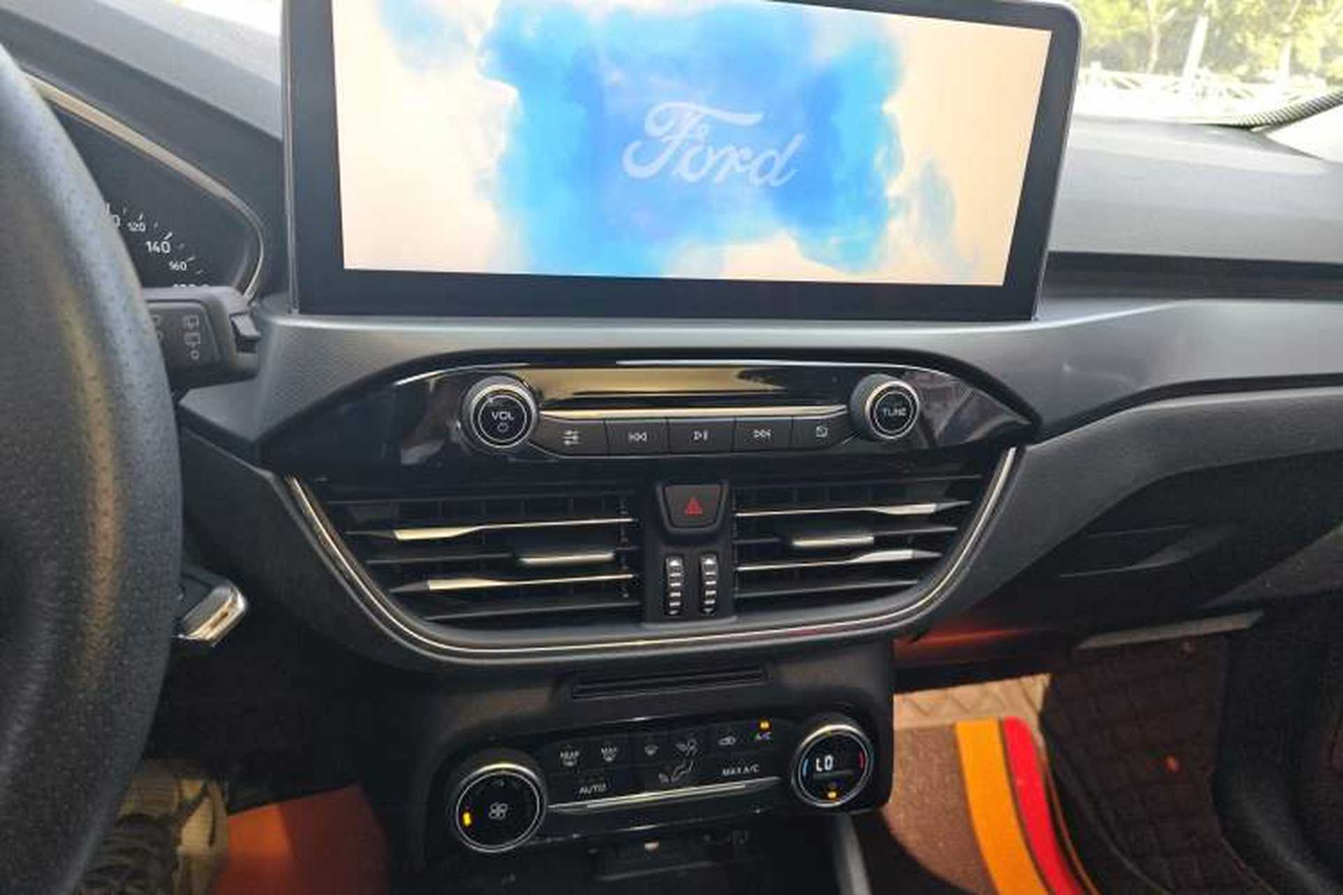 Used Ford Focus Active 2020 EcoBoost 180 Automatic Trendy Model Audio And AC Panel