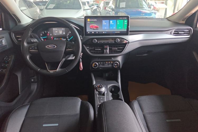 Used Ford Focus Active 2020 EcoBoost 180 Automatic Trendy Model Center Console