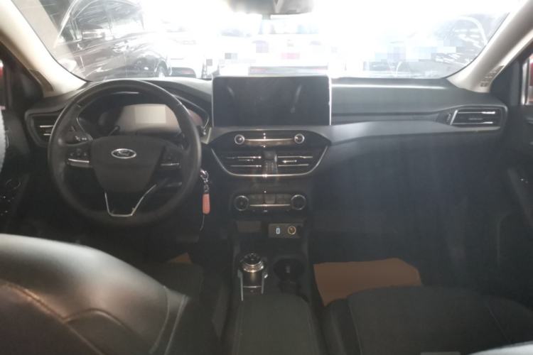 Used Ford Focus Active 2020 EcoBoost 180 Automatic Trendy Model Center Console