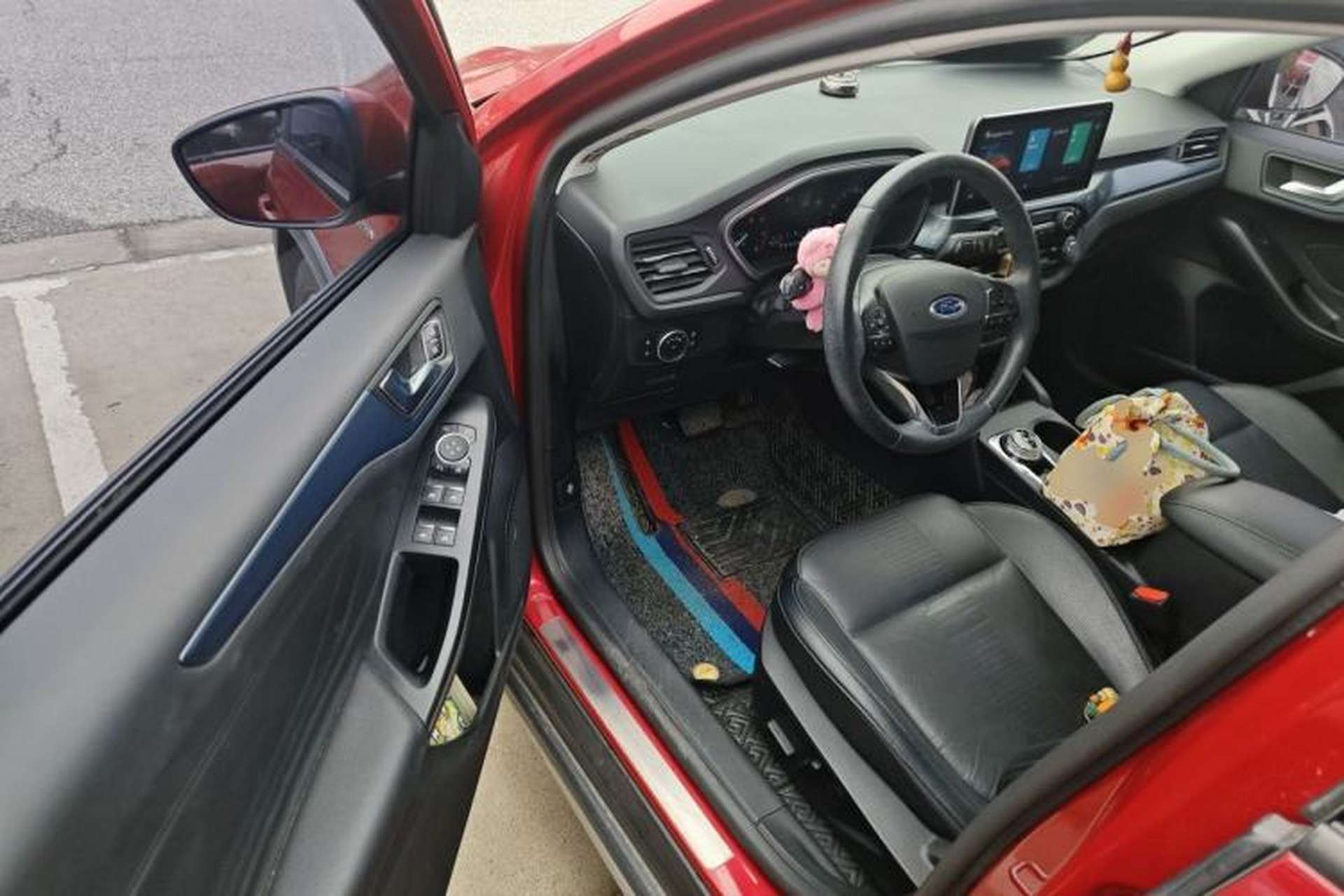 Used Ford Focus Active 2020 EcoBoost 180 Automatic Titanium Edition Driver Seat