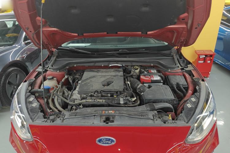 Used Ford Focus Active 2020 EcoBoost 180 Automatic Trendy Model Engine Bay